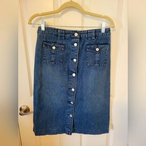 GAP Womens Size 4 Skirt. Blue Denim, Knee Length Jean Skirt